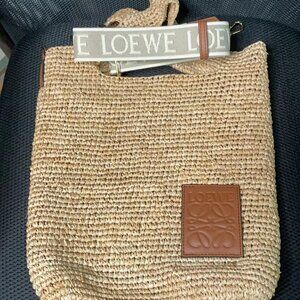 Loewe Mini Slit bag in raffia and calfskin Natural/Tan